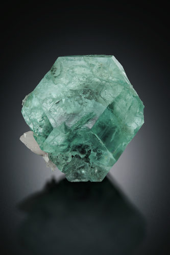 RT273 Fluorite