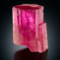 FB009 Pezzottaite