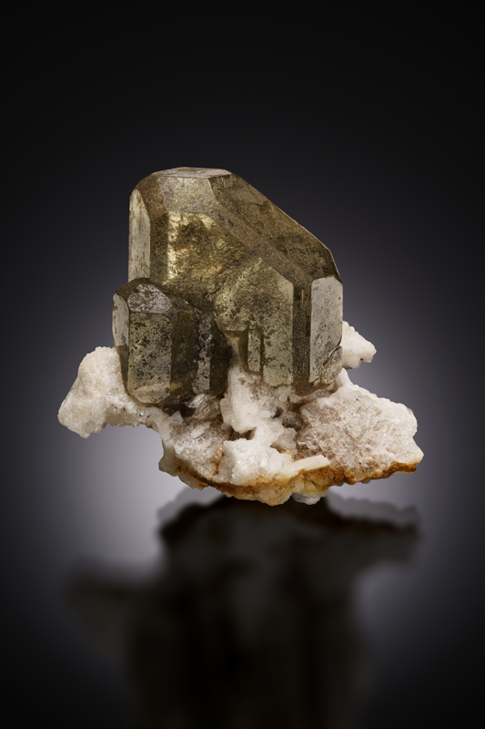 FB066 Fluorapatite