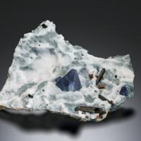 RA043 Benitoite